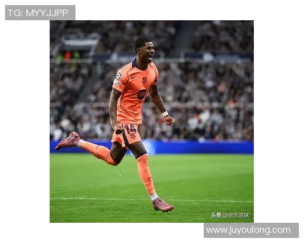 足球明星的脚长揭秘 不同球员脚长如何影响技术与表现